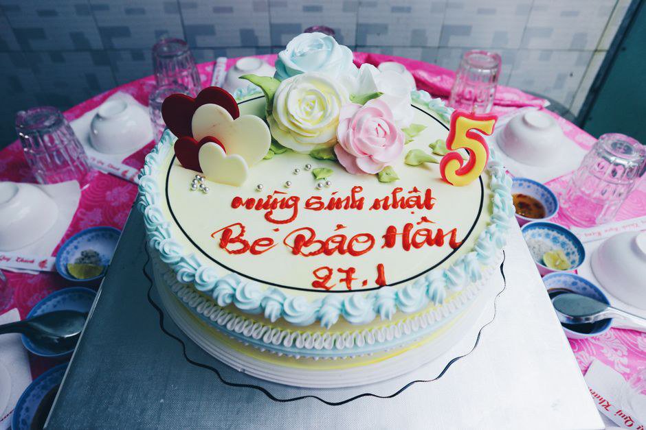 Đặt lại kỳ vọng: bánh nhỏ vẫn đủ làm nên buổi tối đáng nhớ Đặt lại kỳ vọng: bánh nhỏ vẫn đủ làm nên buổi tối đáng nhớ