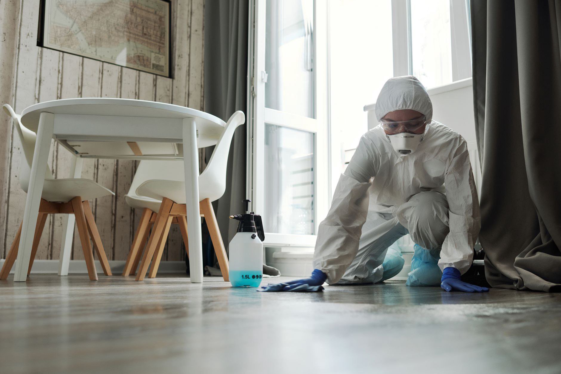 Phủ bóng sàn bê tông là gì và vì sao được nhắc tới khi làm phòng lưu trữ Phủ bóng sàn bê tông là gì và vì sao được nhắc tới khi làm phòng lưu trữ